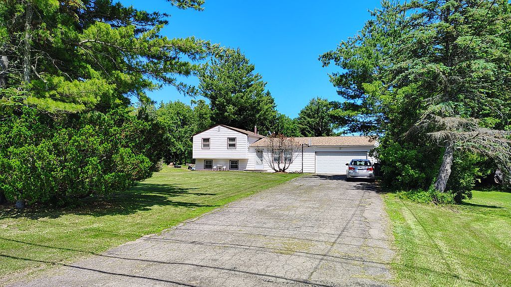 304 Collamer Rd - Property Image