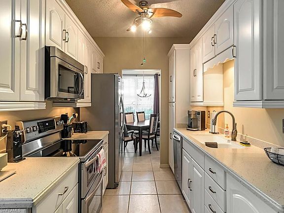 4th image of 61 Silver Oaks Cir APT 12101