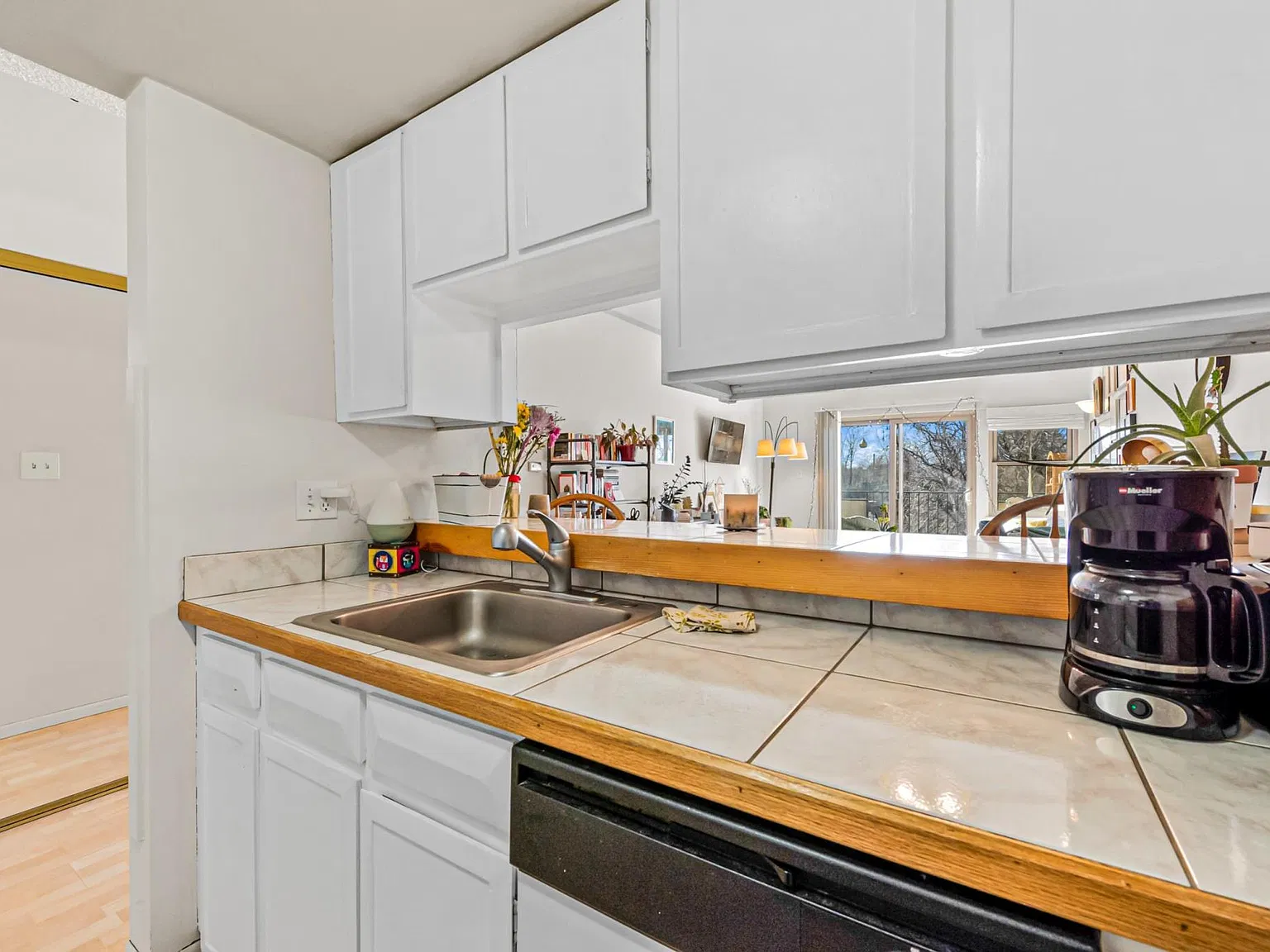 1 bed, 597 sqft, $1,875 — Photo 3