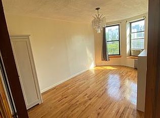 483 Park Pl APT 4R, Brooklyn, NY 11238