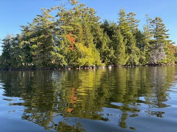 M16 L16A Walters Island, Sidney, ME 04330