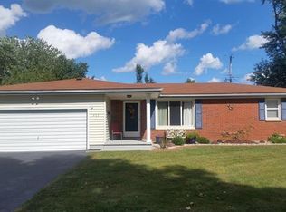 405 Sanders St, Bethalto, IL