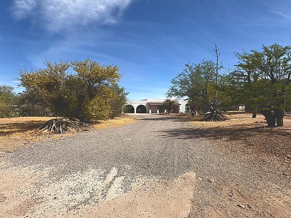 5th image of 631 W Paseo Del Canto