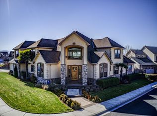 1627 Tennessee Ln, Central Pt, OR 97502