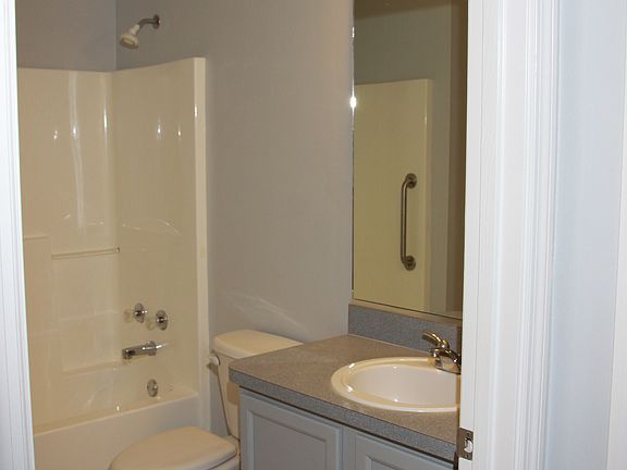 3rd image of 1655 Campos Dr