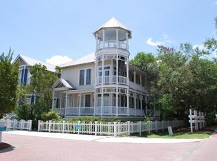 37 Coast Cottage Ln, Saint Simons Is, GA 31522