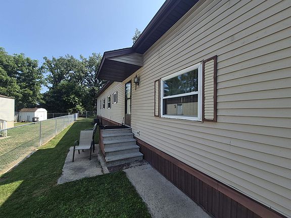 4th image of 125 Falling Creek Cir Unit 125