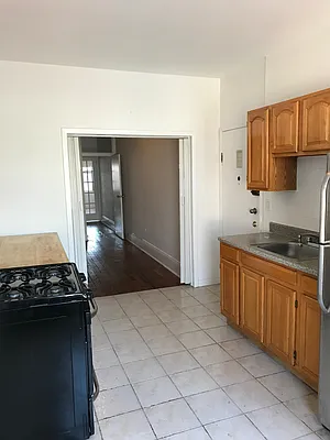 Rented by Flatiron Real Estate Advisors LLC | media 5