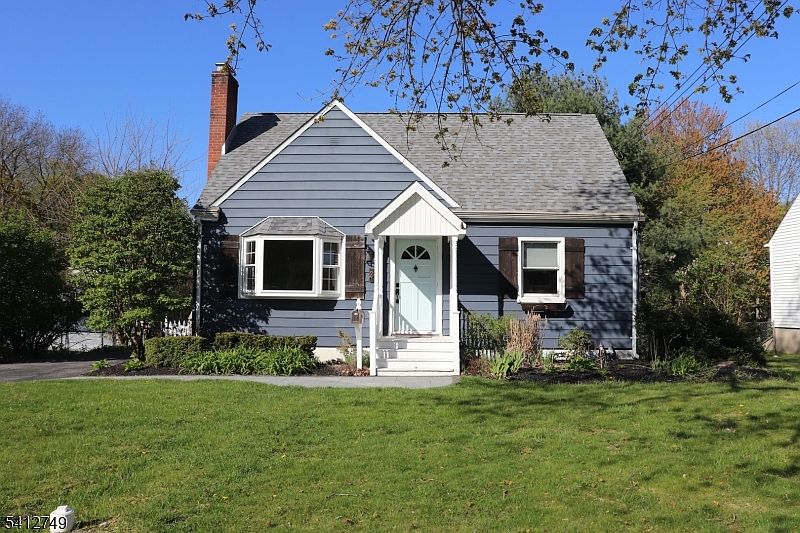 1st image of 3 Ridgeview Rd