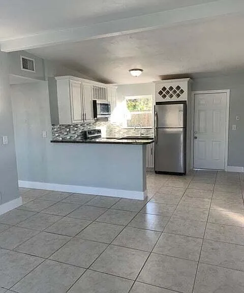 5672 Purdy Ln — Photo 3