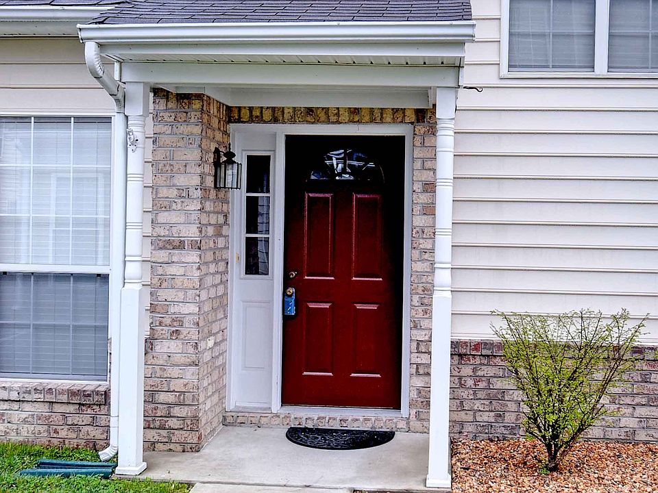 1st image of 126 Chanticlair Dr