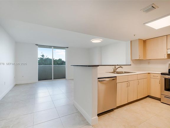 5th image of 3000 Coral Way APT 511