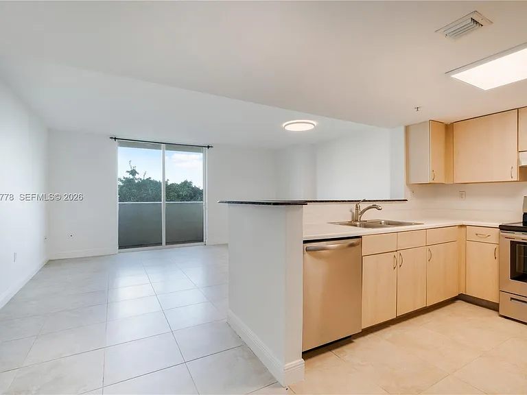 3000 Coral Way #511 — Photo 5
