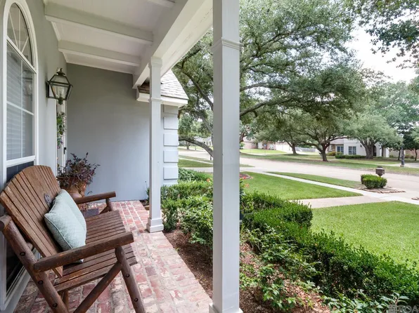 531 Woodgate Blvd, Baton Rouge, LA 70808