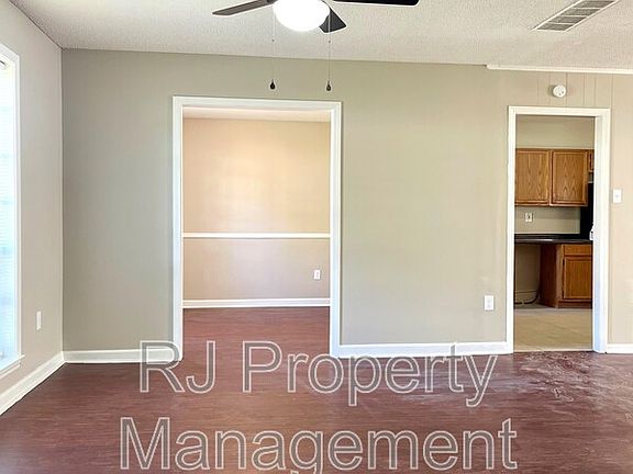 3rd image of 5379 Fontana Ave