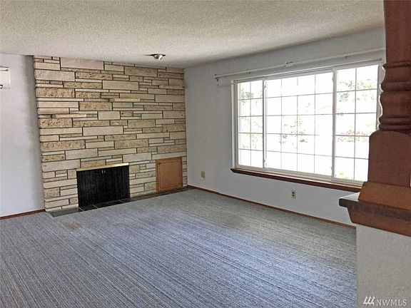 3rd image of 9808 58th Avenue Ct E