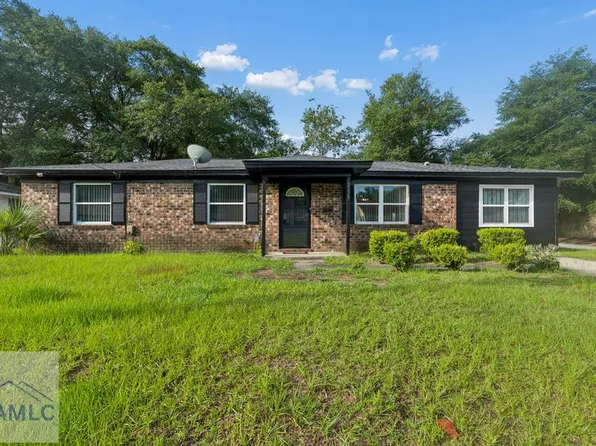 2135 Mississippi Ave, Savannah, GA 31404