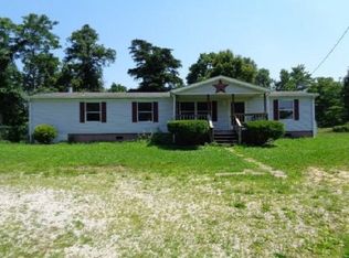 1371 Rebel Ridge Rd, Glenwood, WV 25520