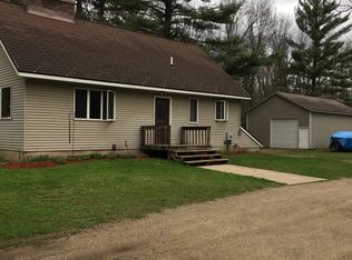 9417 E 62nd St, Newaygo, MI 49337