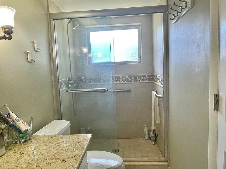 1418 Normandy Park Dr #7 — Photo 18