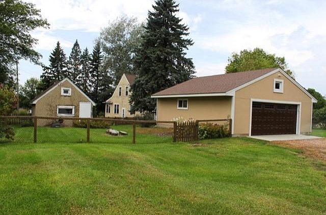 1st image of 8163 Victoria Dr