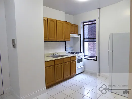 Rented by Tapestry Real Estate of Queens | media 19