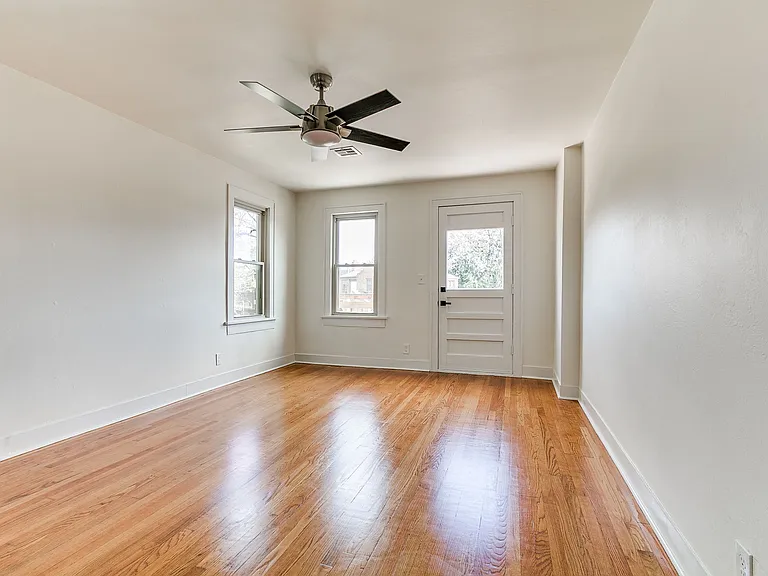 1805 N Gatewood Ave — Photo 17