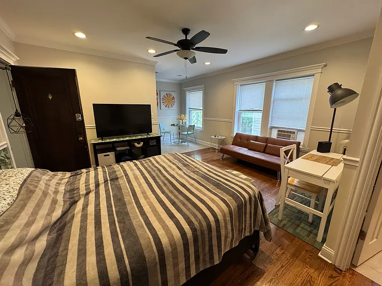 4022 N Ashland Ave #206 — Photo 5