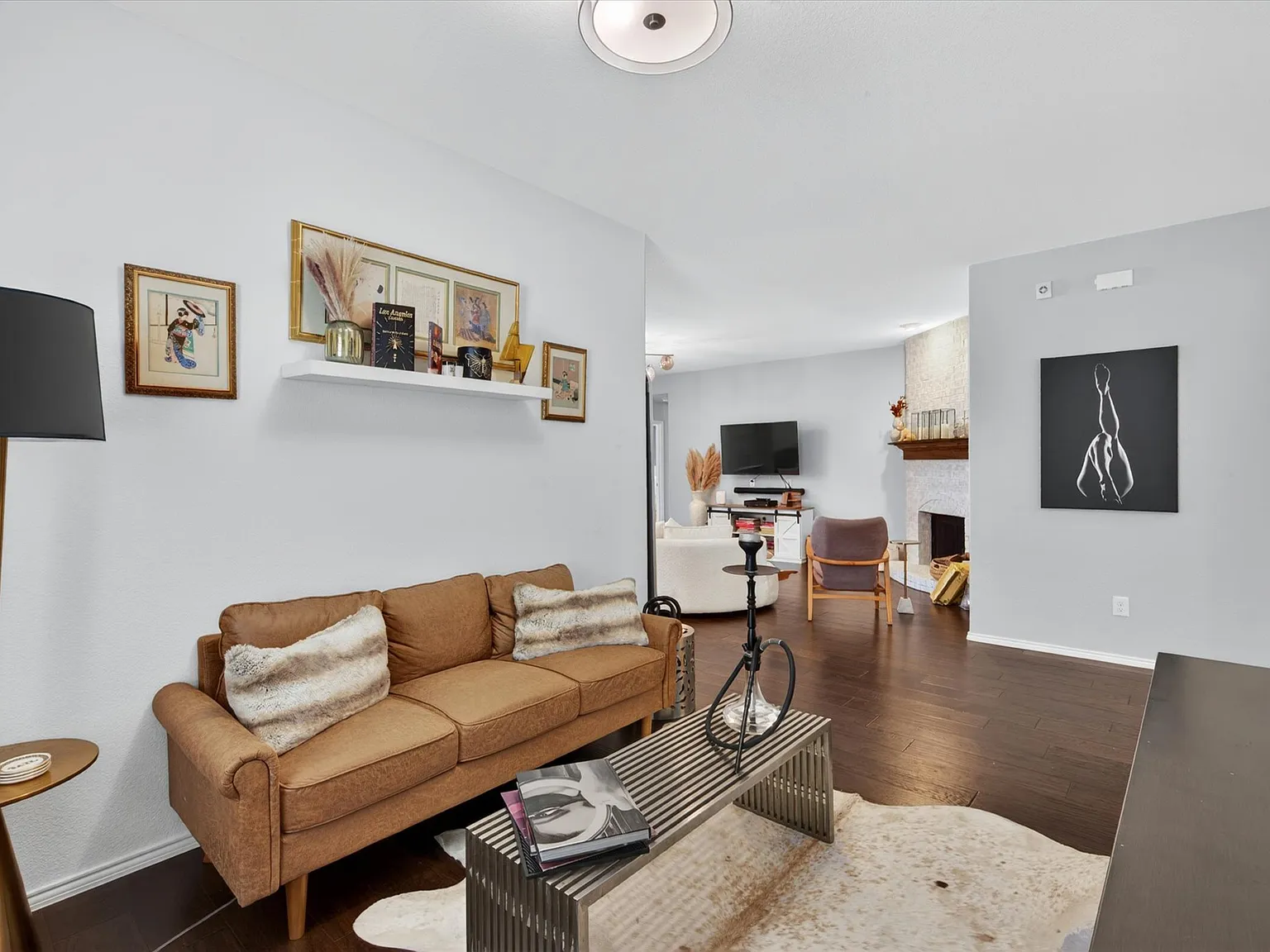 4 bed, 2.5 bath, 2106 sqft, $3,600 — Photo 4