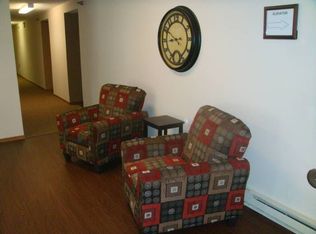 3320 Queen Dr SW APT 310, Cedar Rapids, IA 52404