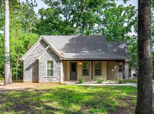 201 High Point Trl, Mount Vernon, TX 75457