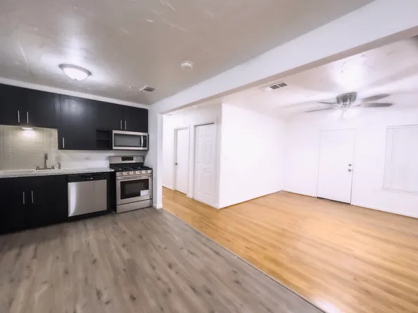 1312 Broadway St, Denton, TX 76201