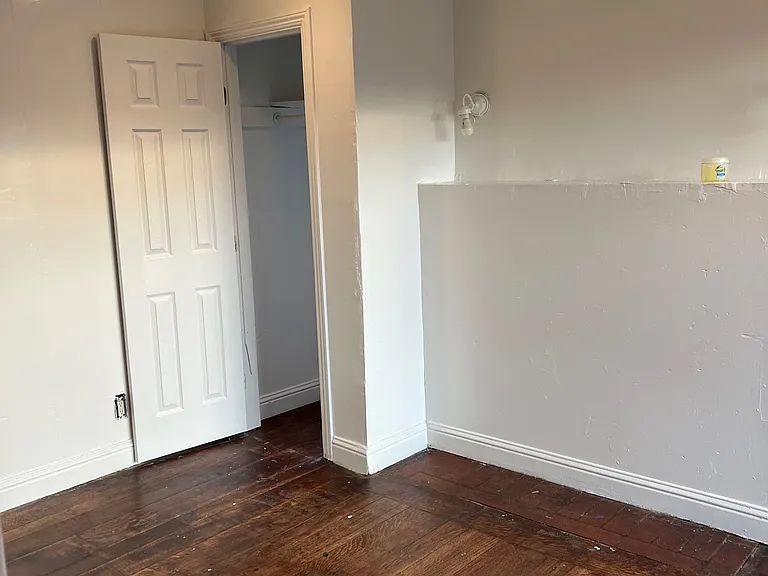 2315 Durant Ave — Photo 4