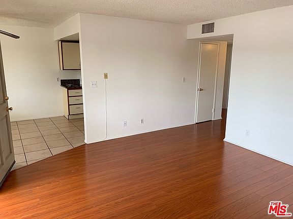 4th image of 503 S Adams St APT 303