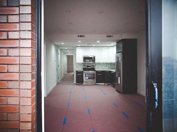 5th image of 2485 Ocean Ave #A