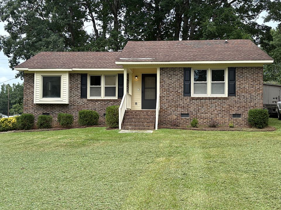 1st image of 2116 Upson Dr