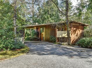 6206 89th Ave SE, Mercer Island, WA 98040