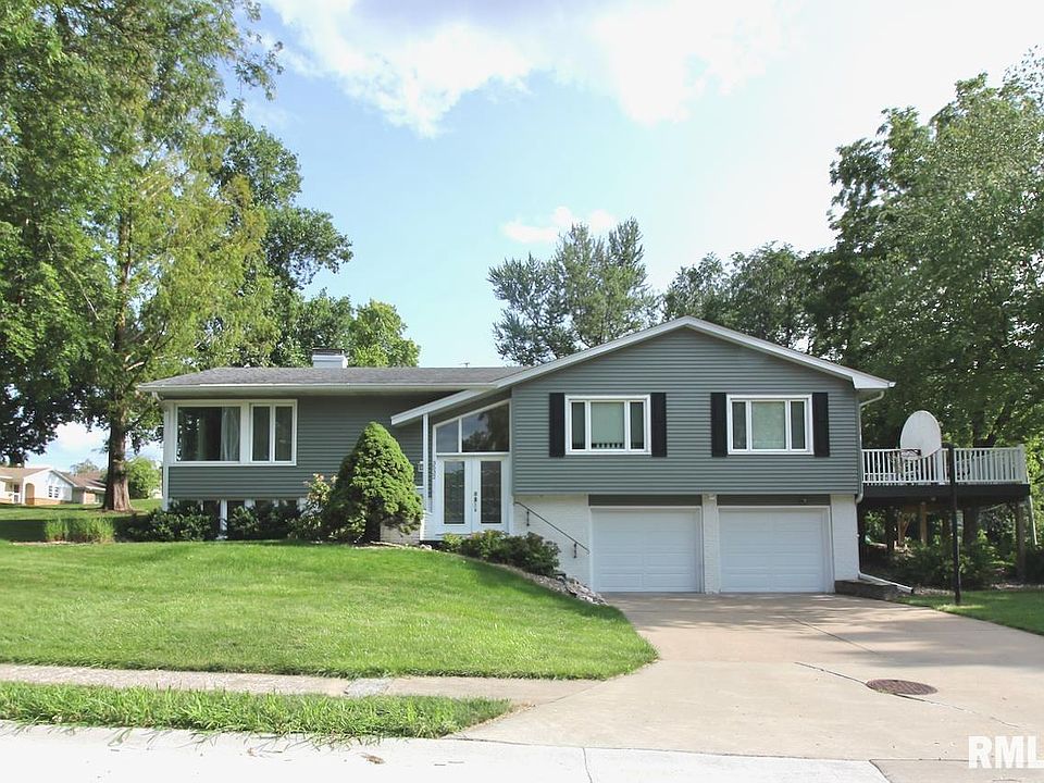 1st image of 3532 25th Ave