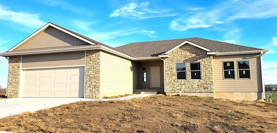 1st image of 1927 Wheatland Valley Dr