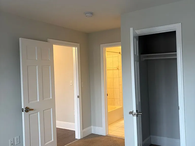 3300 Rhode Island Avenue — Photo 12