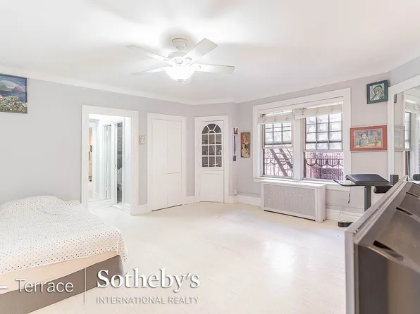 150 Burns St Unit 4G, Forest Hills, NY 11375