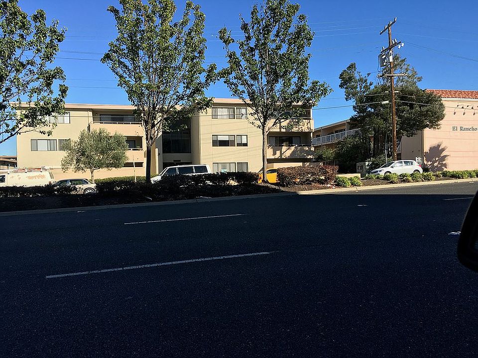 1st image of 1280 El Camino Real