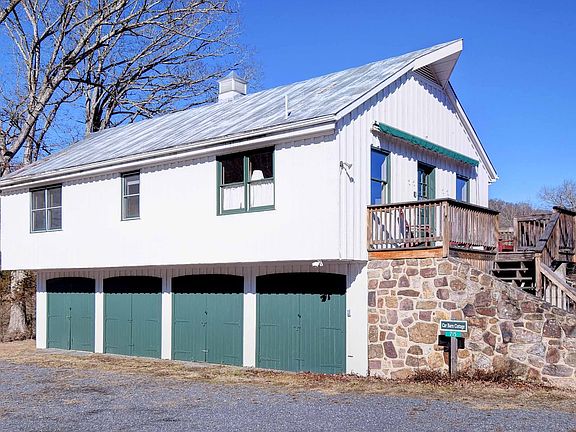 4th image of Meadow Lane Farm Ln