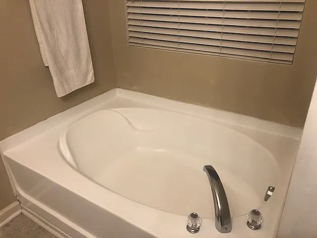 8 Suncrest Ct — Photo 16