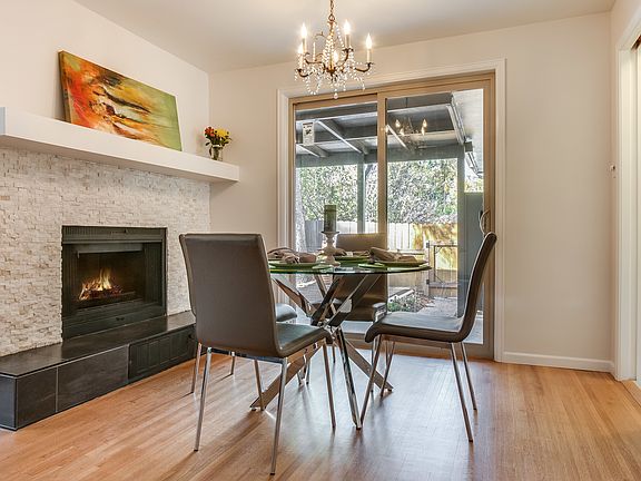4th image of 1085 Estes St