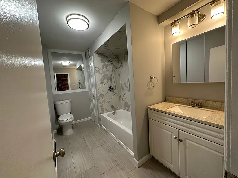424 Broadway #2 — Photo 7