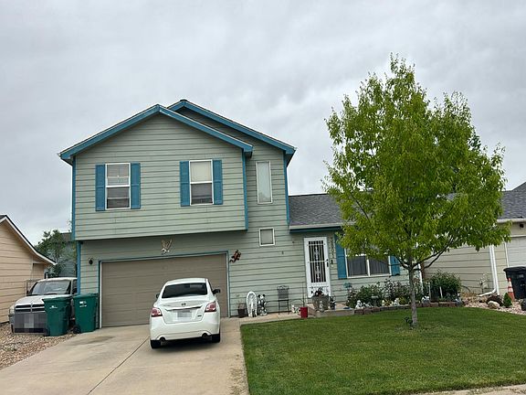 2nd image of 3801 Riverside Pkwy