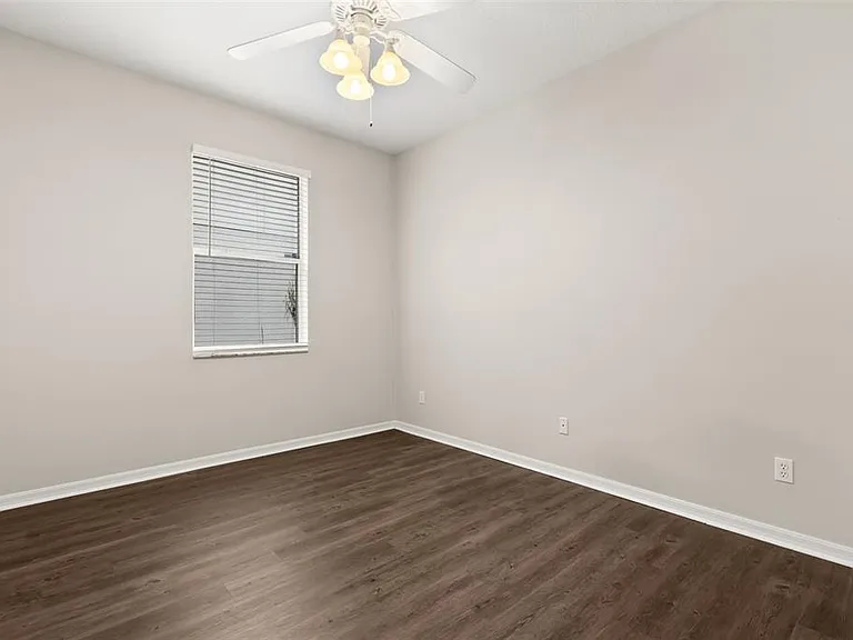 3289 Red Ash Cir — Photo 24