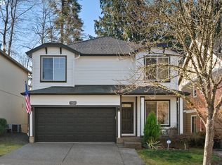 37810 Hamilton Ridge Dr, Sandy, OR 97055