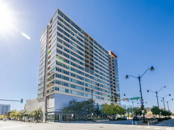 659 W Randolph St APT 910, Chicago, IL 60661